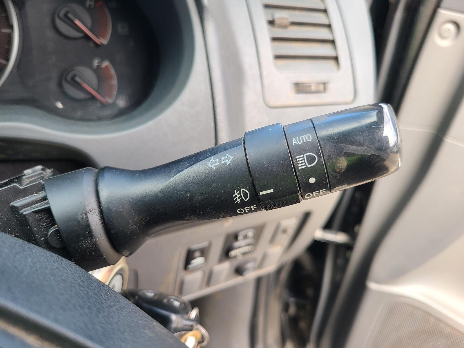View Toyota Hilux 2013  