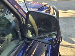 View Nissan Navara 2002 4 Door Utility