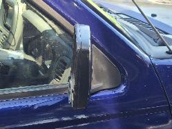 View Nissan Navara 2002 4 Door Utility