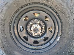 View Nissan Navara 2002 4 Door Utility