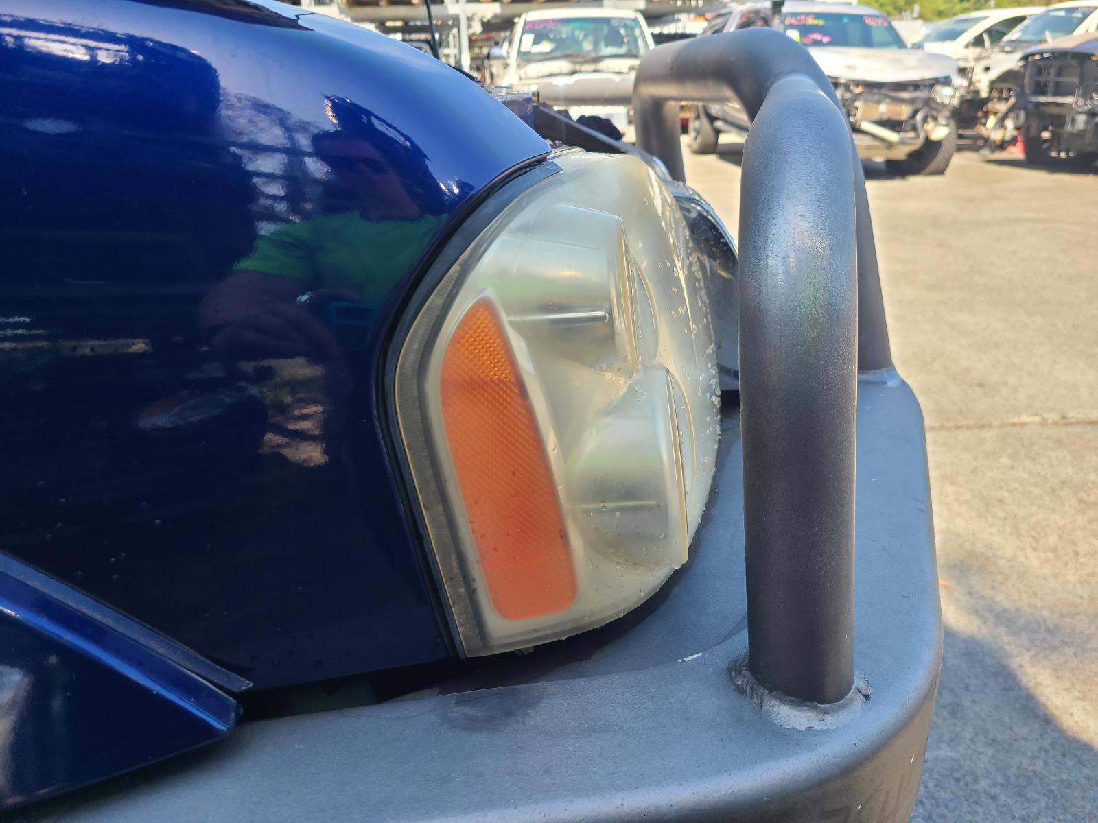 View Nissan Navara 2002 4 Door Utility
