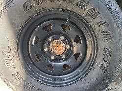 View Nissan Navara 2002 4 Door Utility