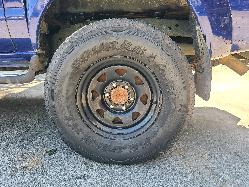 View Nissan Navara 2002 4 Door Utility