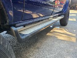 View Nissan Navara 2002 4 Door Utility
