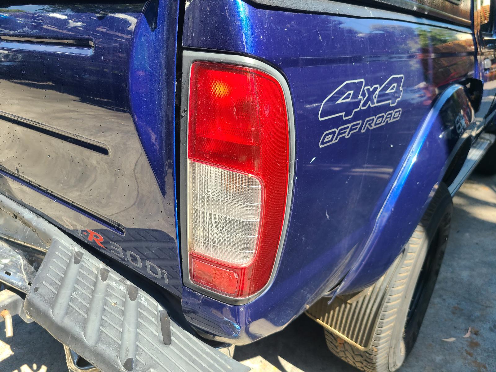 View Nissan Navara 2002 4 Door Utility