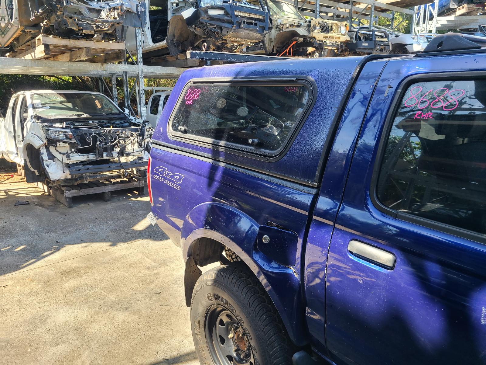 View Nissan Navara 2002 4 Door Utility