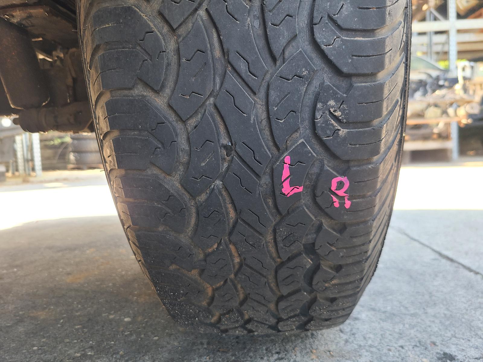 View Nissan Navara 2002 4 Door Utility
