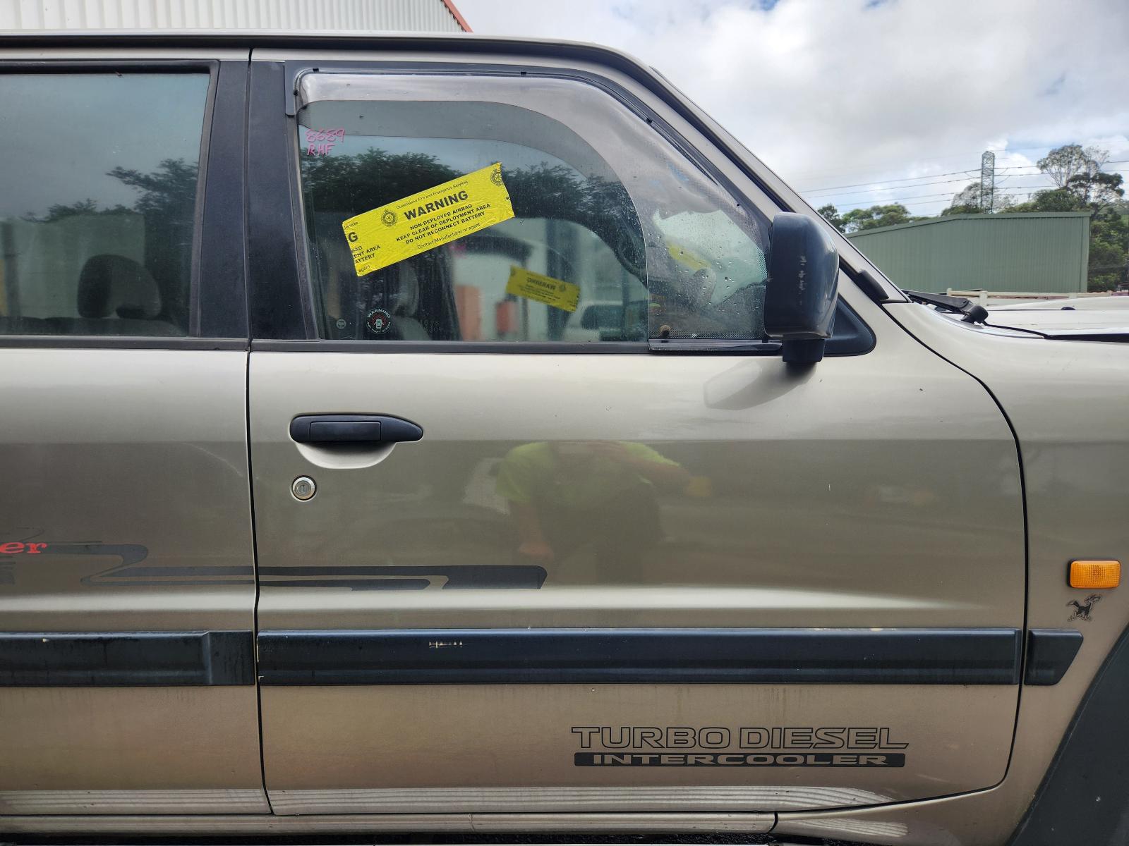 View Nissan Patrol 1999 4 Door Station Wagon