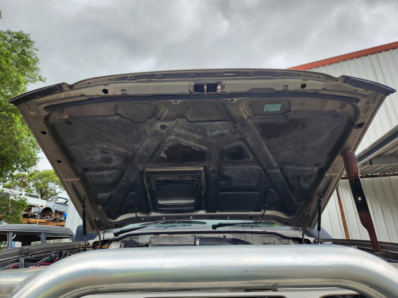 View Nissan Patrol 1999 4 Door Station Wagon