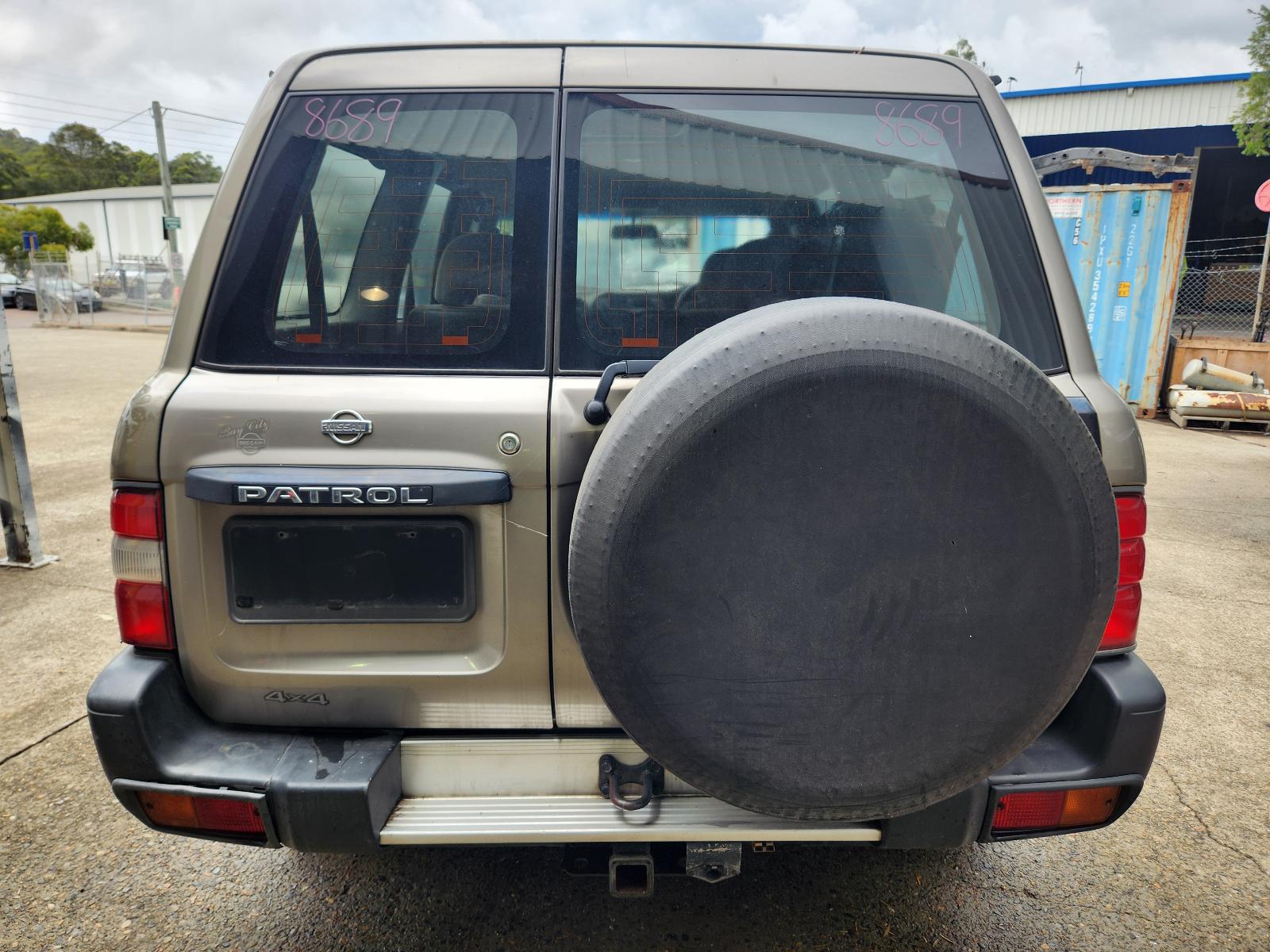 View Nissan Patrol 1999 4 Door Station Wagon