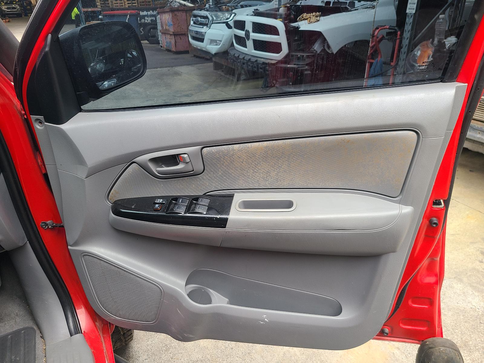 View Toyota Hilux 2009 4 Door Utility