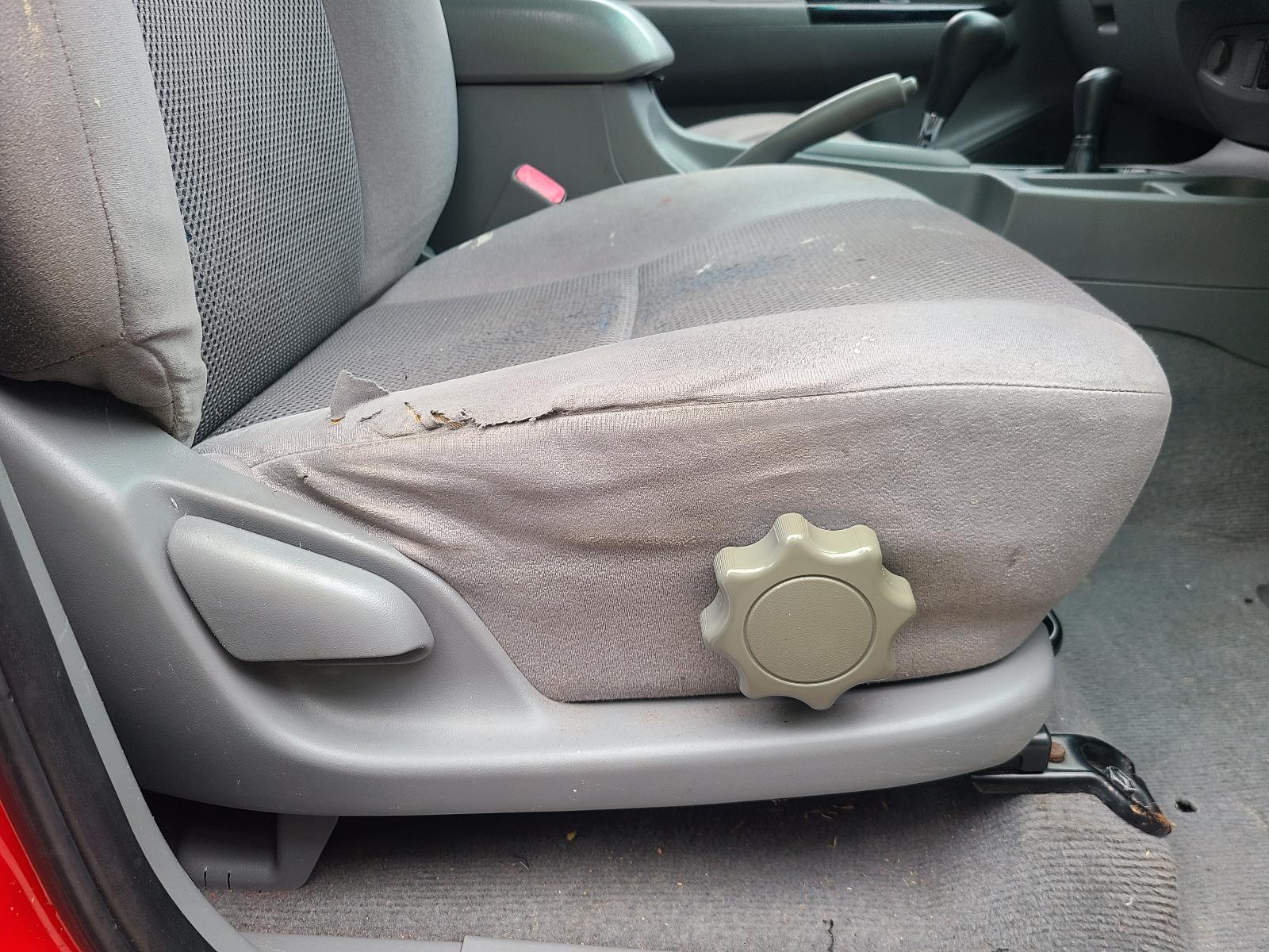 View Toyota Hilux 2009 4 Door Utility