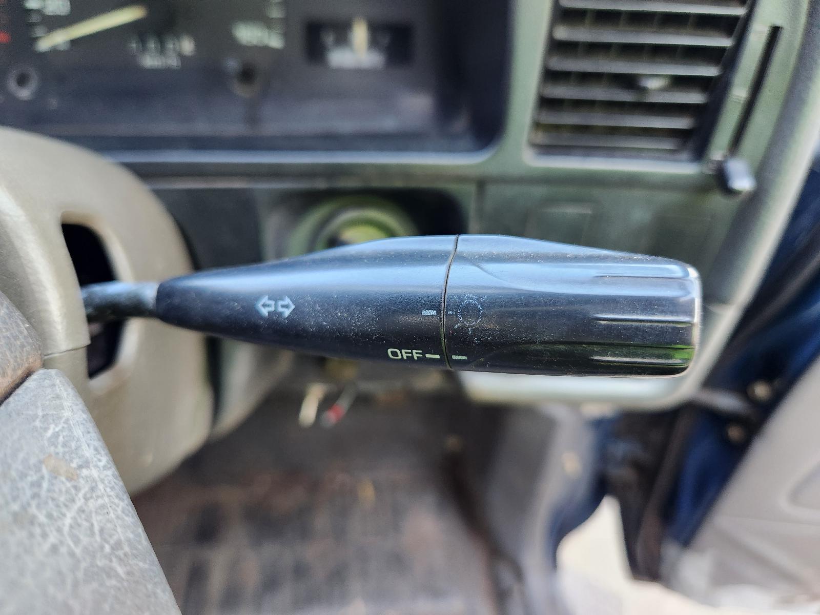 View Toyota Hilux 1993 4 Door Utility
