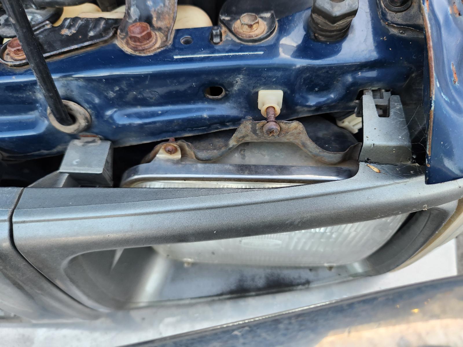 View Toyota Hilux 1993 4 Door Utility