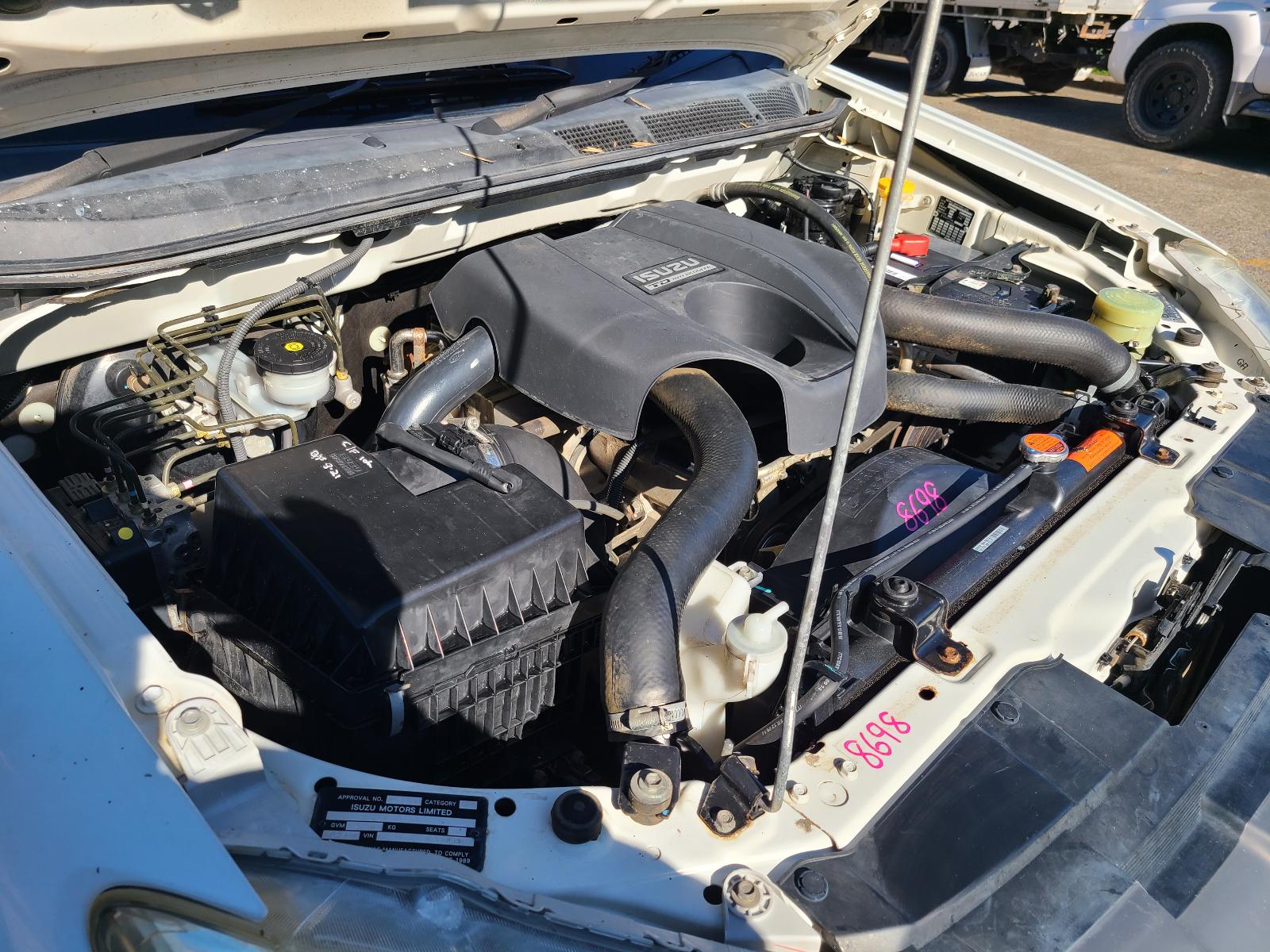 View Auto part Shift Actuator Isuzu Dmax 2015