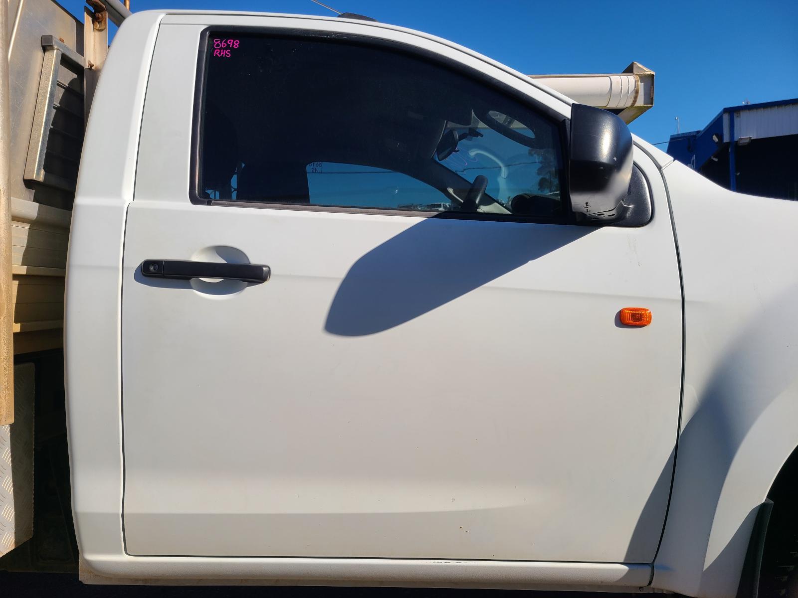 View Auto part Shift Actuator Isuzu Dmax 2015