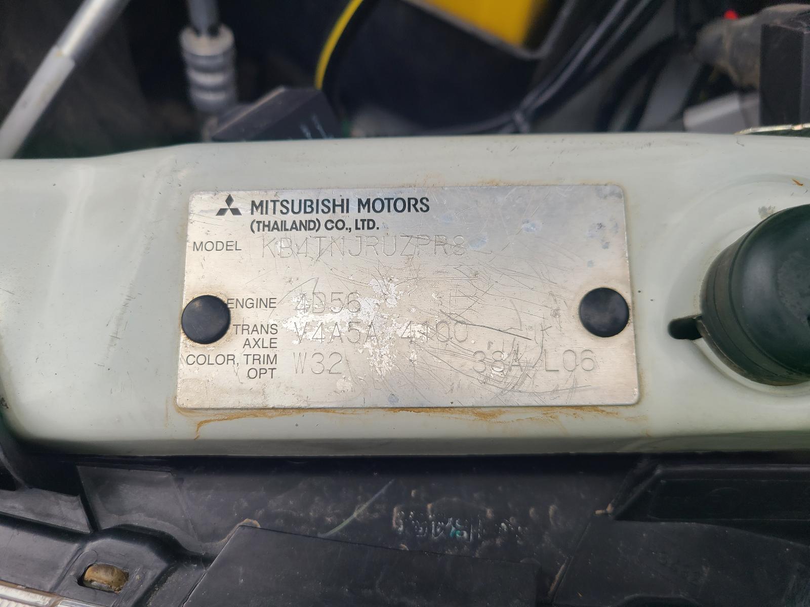 View Mitsubishi Triton 2013 4 Door Utility