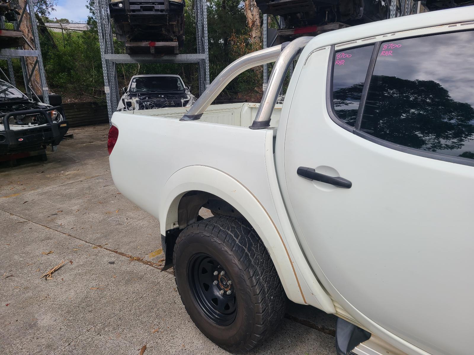 View Mitsubishi Triton 2013 4 Door Utility