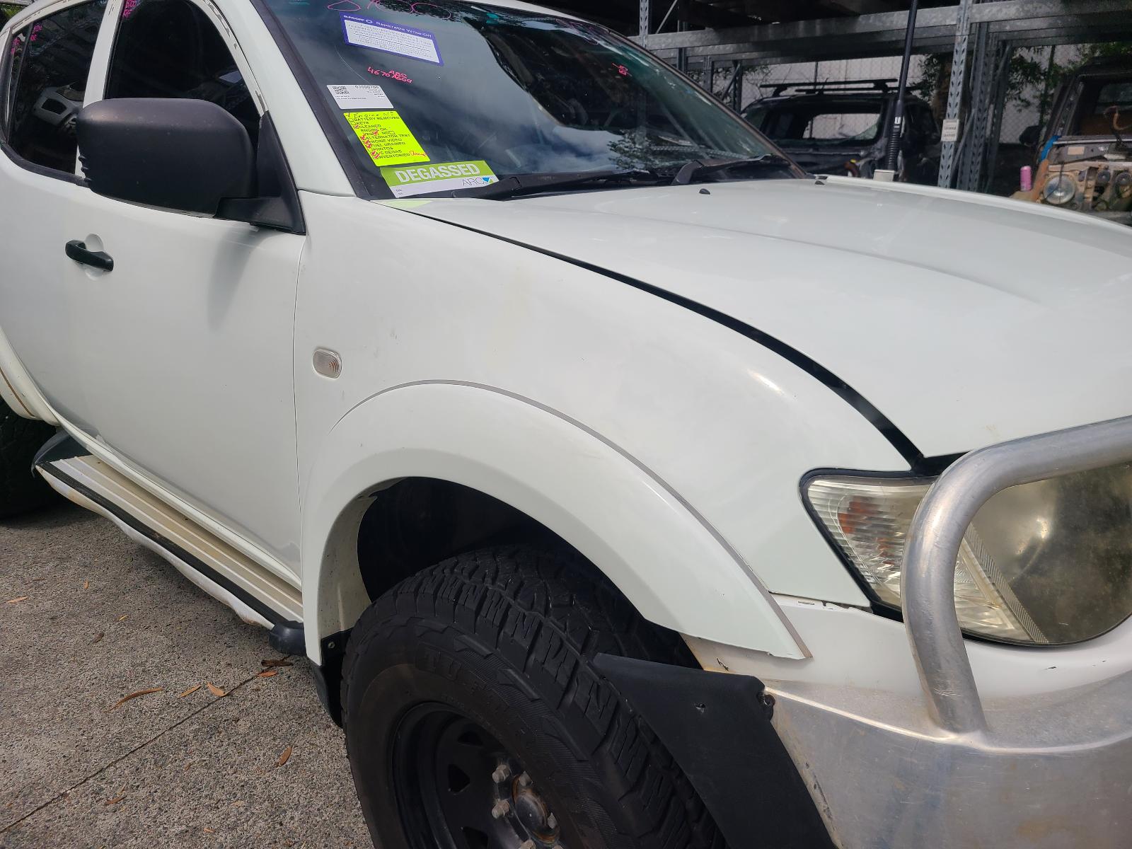 View Mitsubishi Triton 2013 4 Door Utility