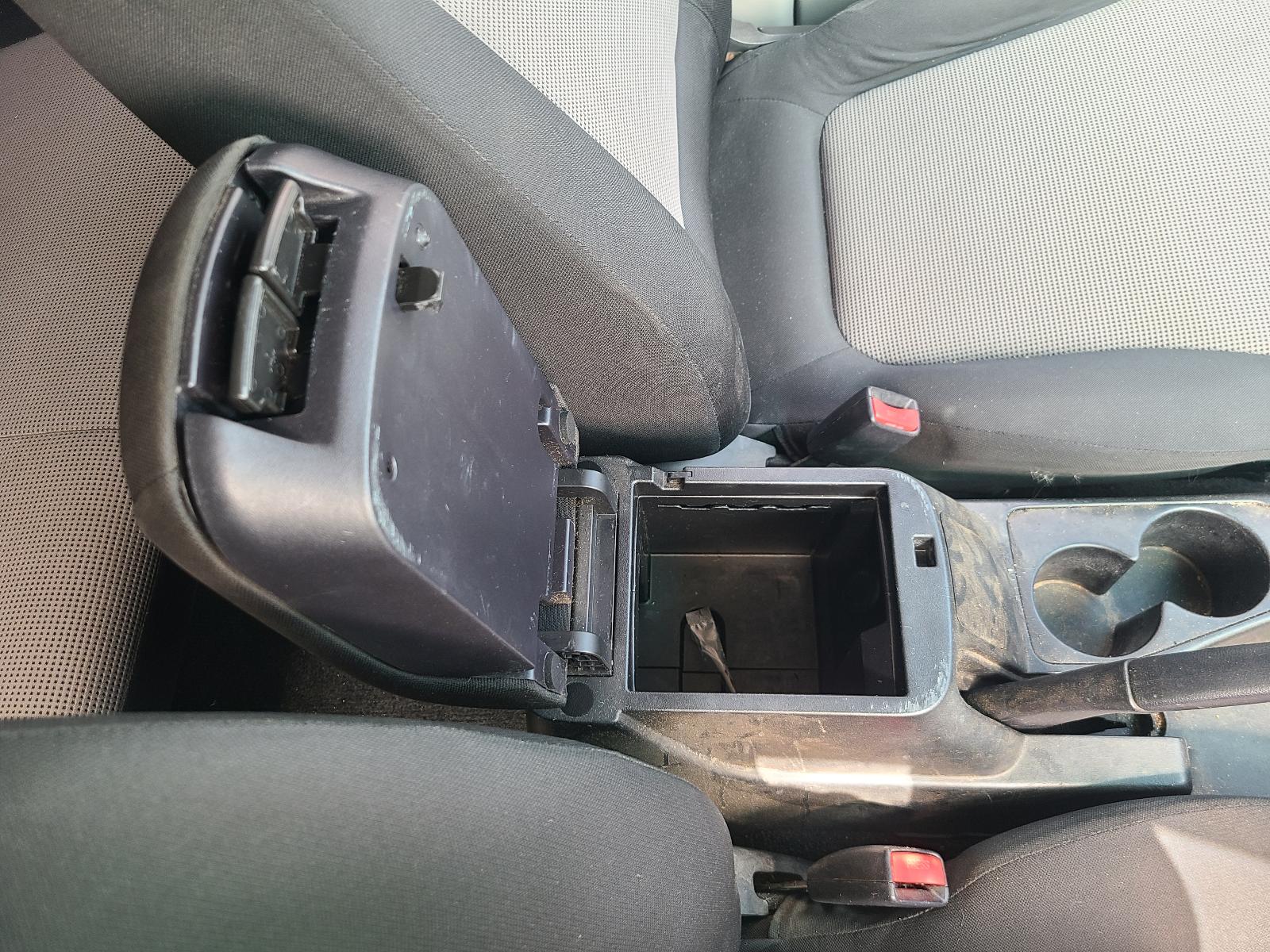 View Mitsubishi Triton 2013 4 Door Utility