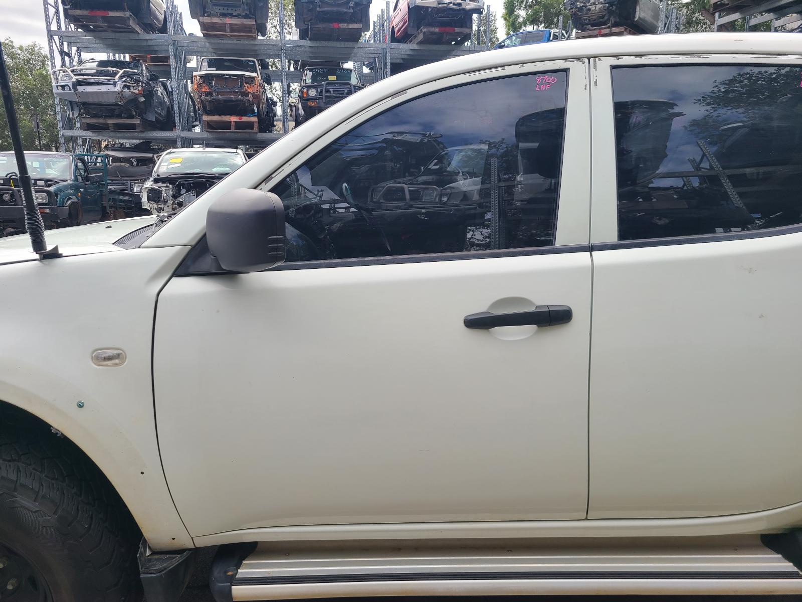 View Mitsubishi Triton 2013 4 Door Utility