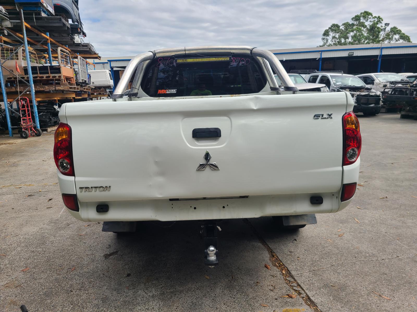 View Mitsubishi Triton 2013 4 Door Utility