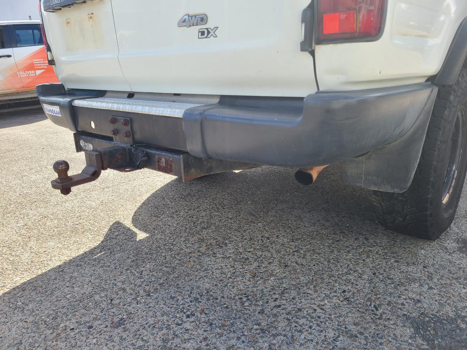 View Toyota Landcruiser 1996 4 Door Station Wagon