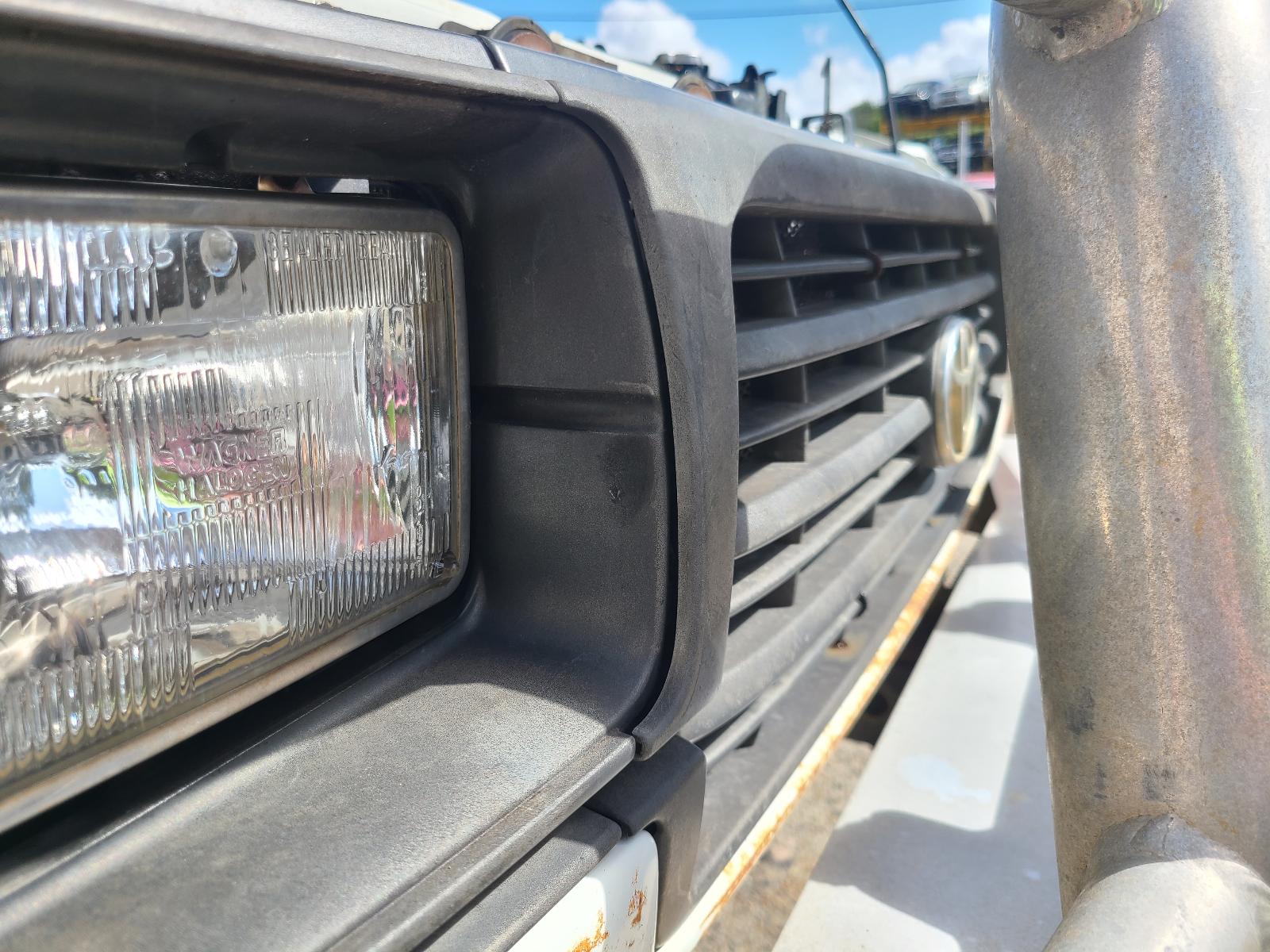View Toyota Landcruiser 1996 4 Door Station Wagon