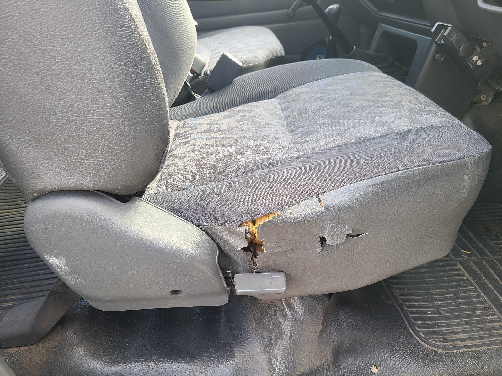 View Toyota Landcruiser 1996 4 Door Station Wagon