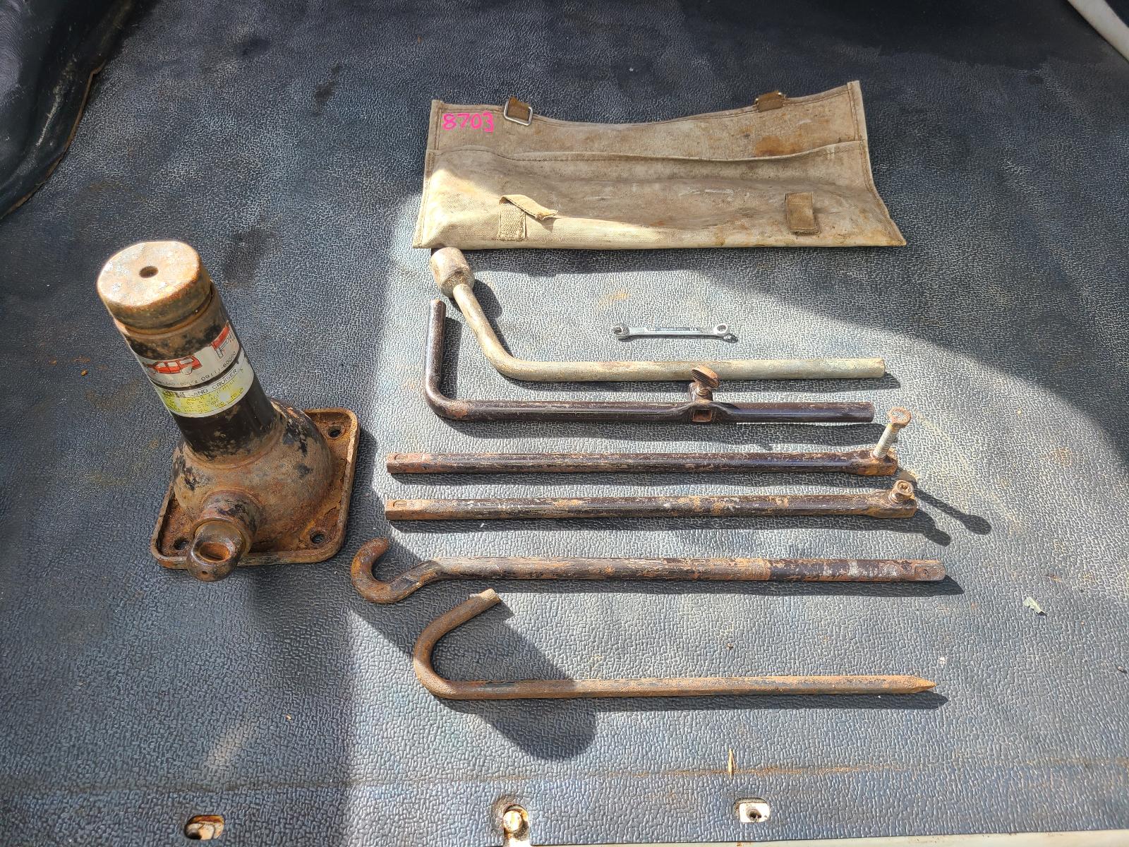 View Toyota Landcruiser 1996 4 Door Station Wagon