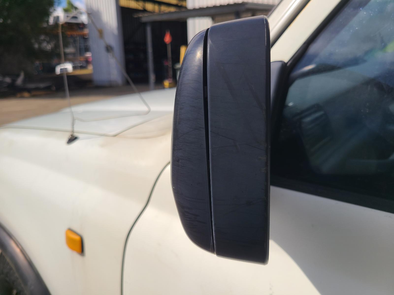 View Toyota Landcruiser 1996 4 Door Station Wagon