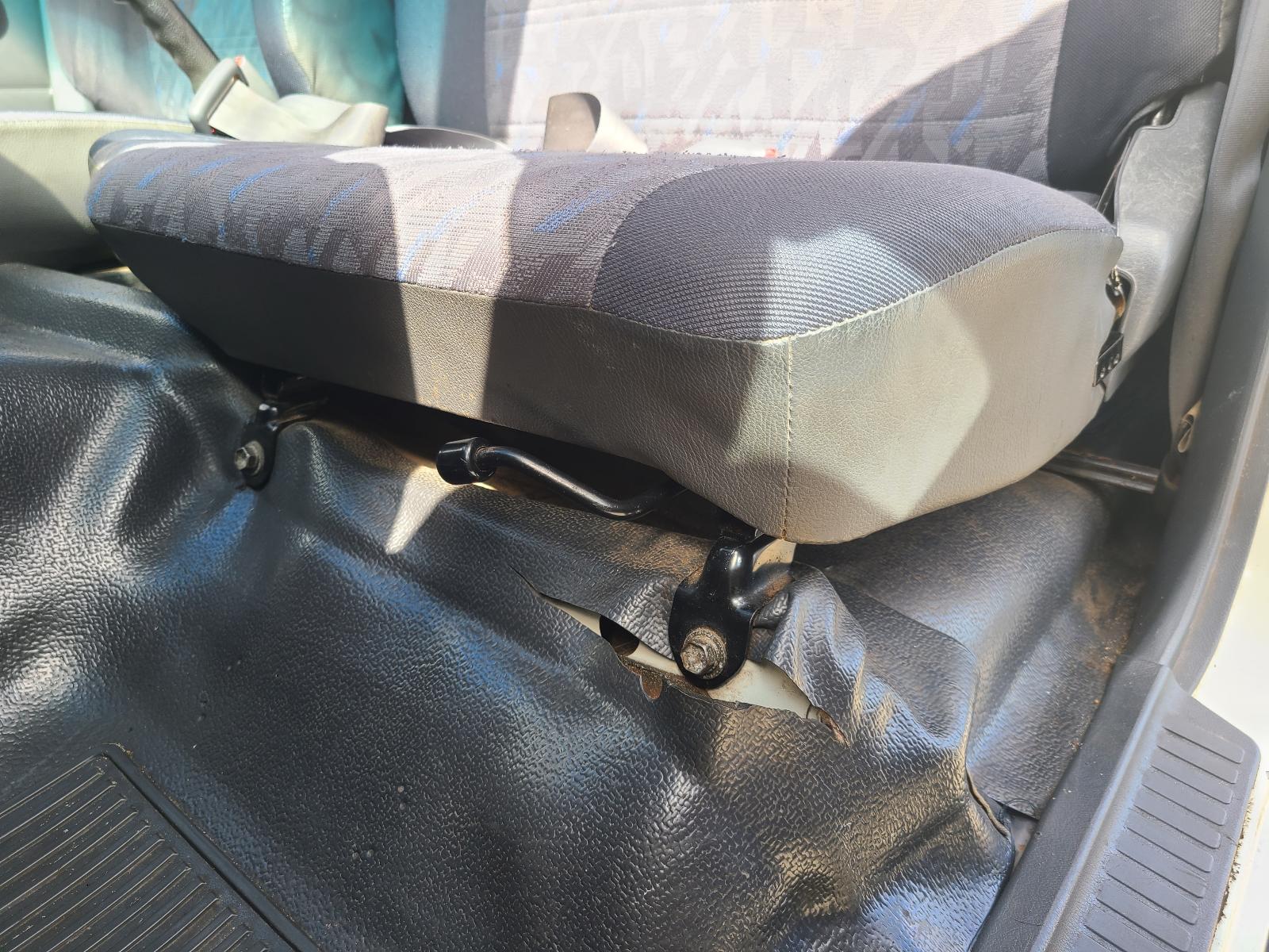 View Toyota Landcruiser 1996 4 Door Station Wagon