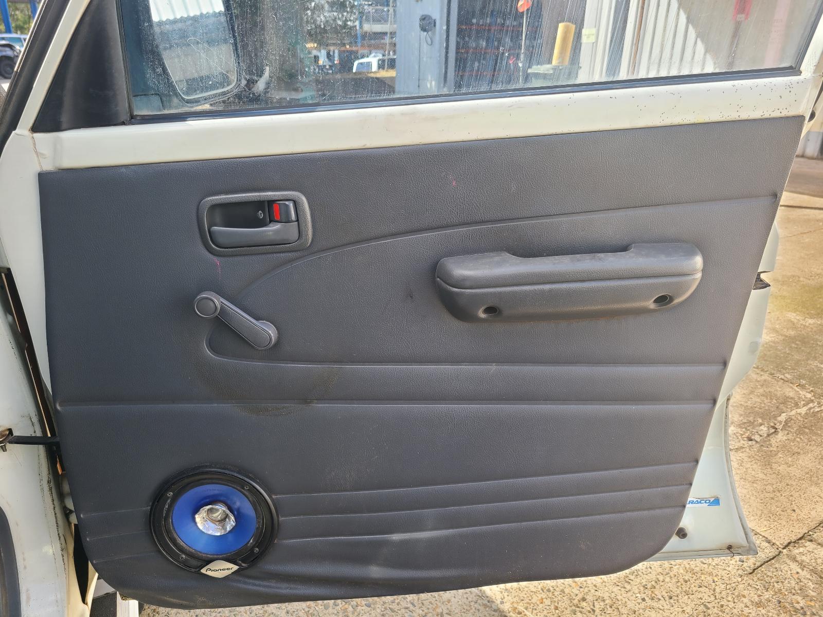 View Toyota Landcruiser 1996 4 Door Station Wagon
