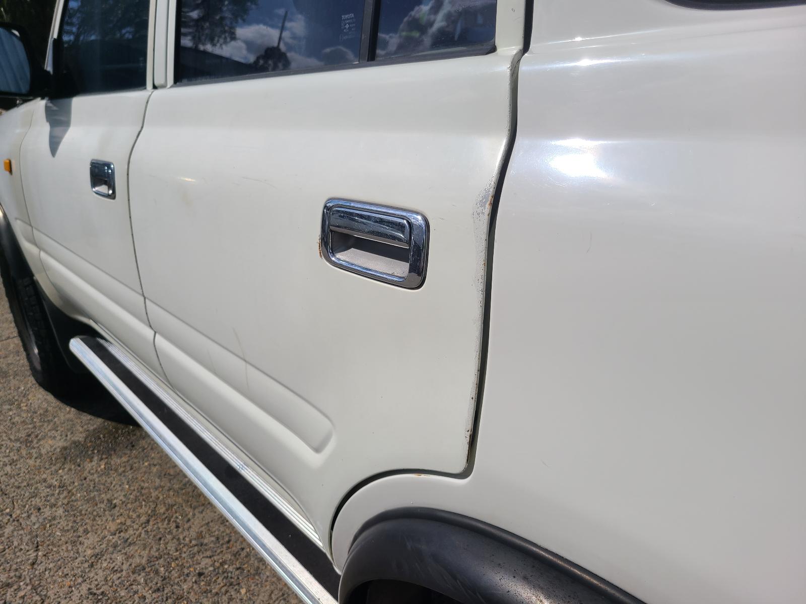 View Toyota Landcruiser 1996 4 Door Station Wagon