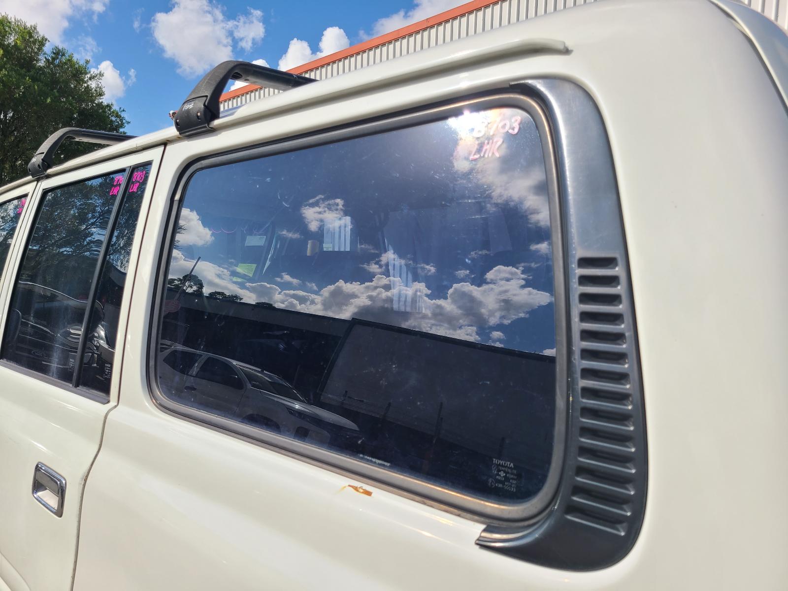 View Toyota Landcruiser 1996 4 Door Station Wagon