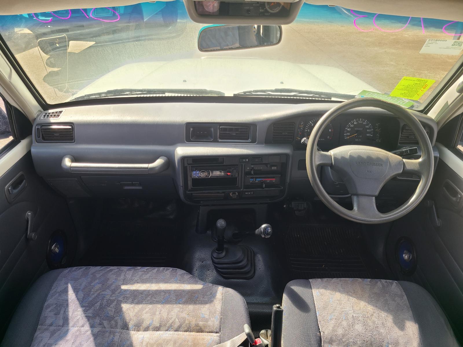 View Toyota Landcruiser 1996 4 Door Station Wagon