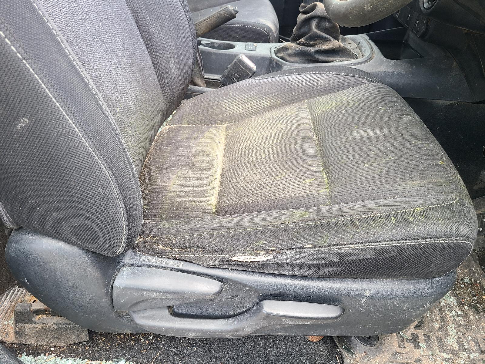 View Toyota Hilux 2015 4 Door Pickup