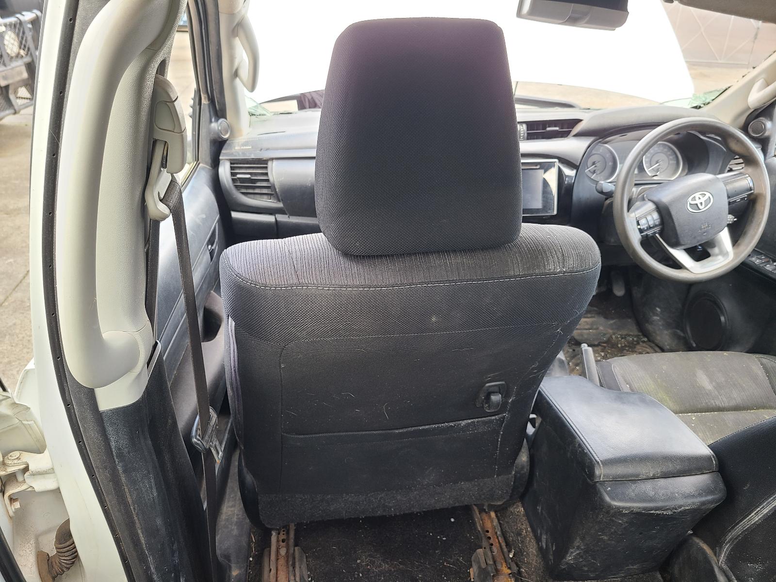 View Toyota Hilux 2015 4 Door Pickup