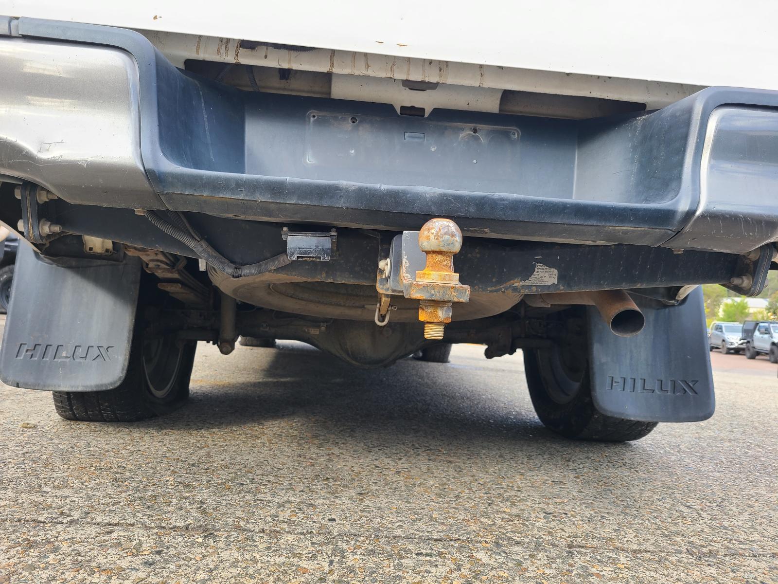 View Toyota Hilux 2015 4 Door Pickup