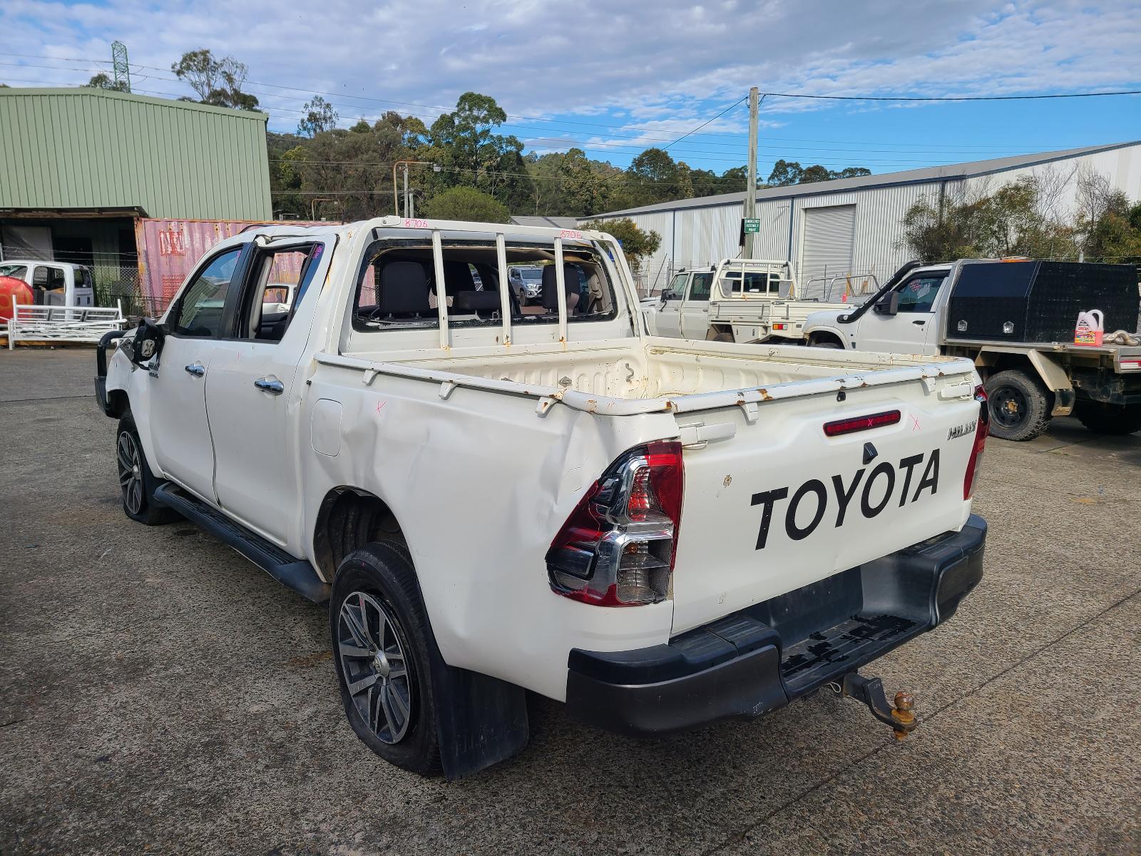 View Toyota Hilux 2015 4 Door Pickup