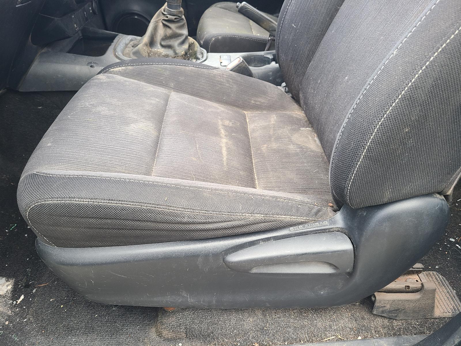 View Toyota Hilux 2015 4 Door Pickup