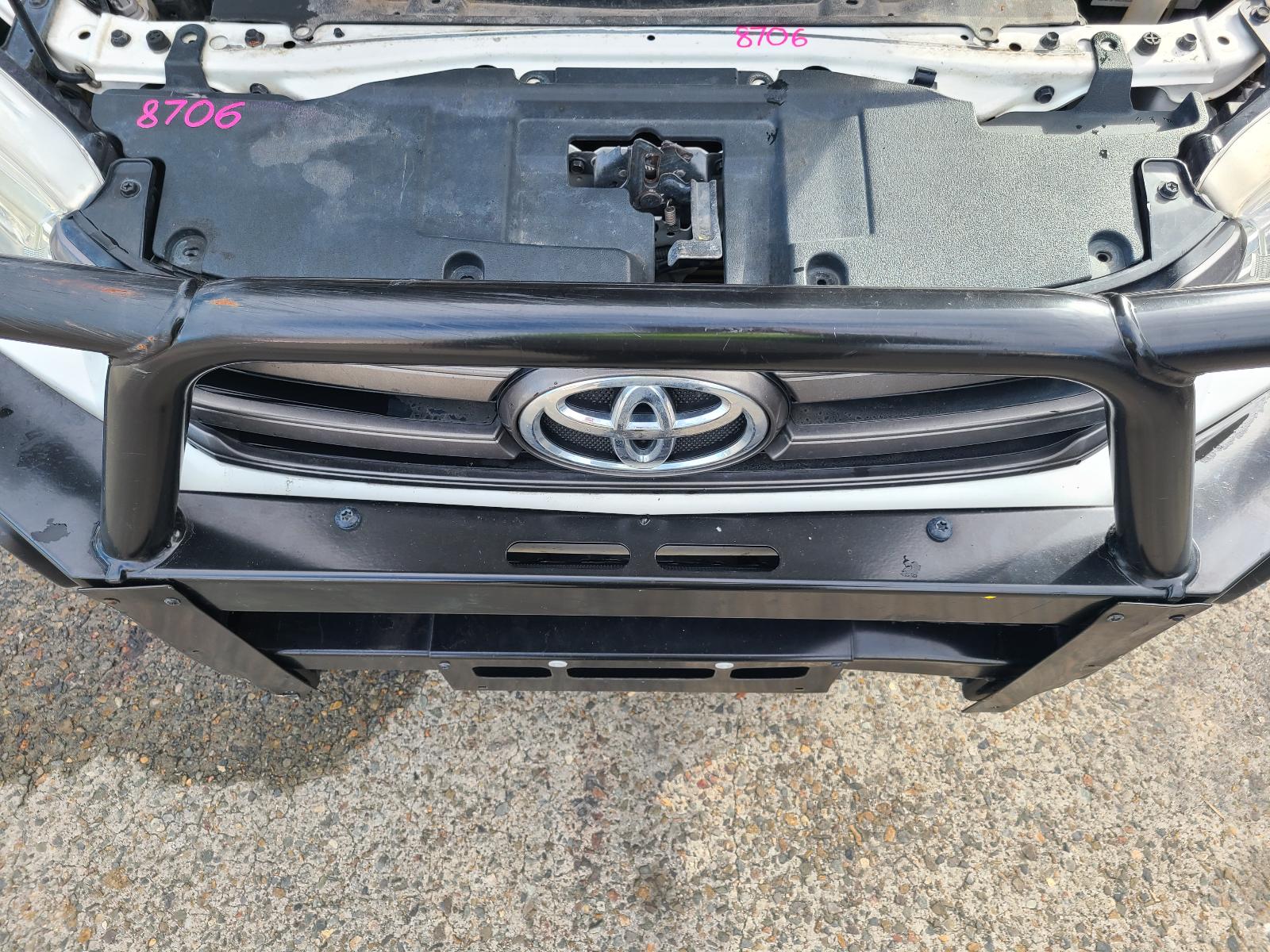 View Toyota Hilux 2015 4 Door Pickup