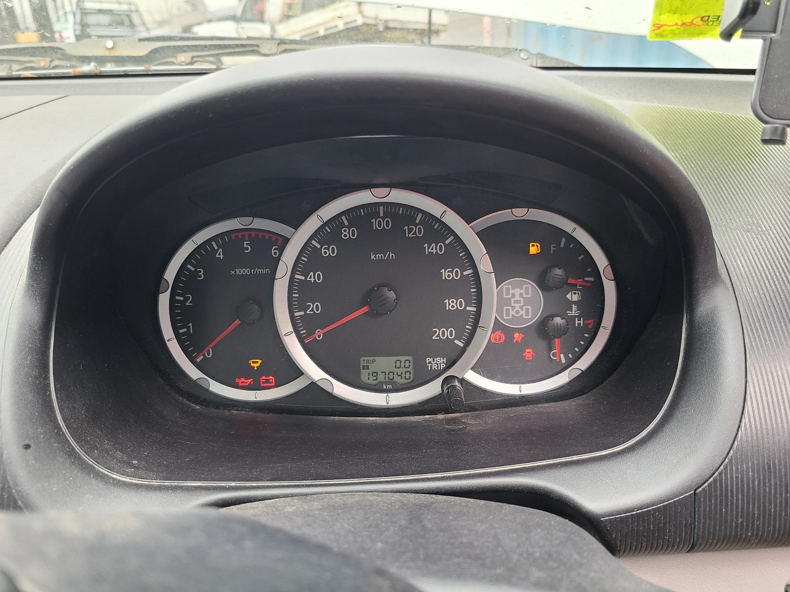 View Mitsubishi Triton 2014  