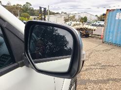 View Mitsubishi Triton 2014  