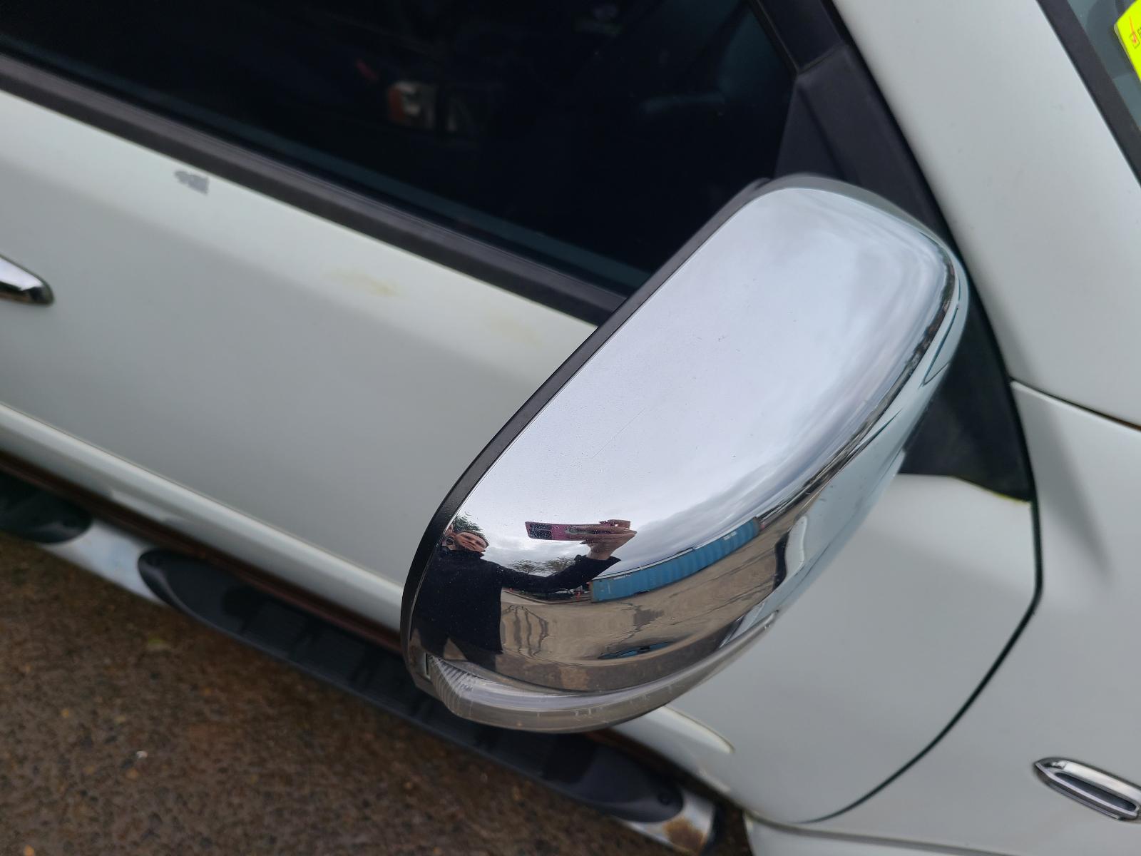 View Mitsubishi Triton 2014  