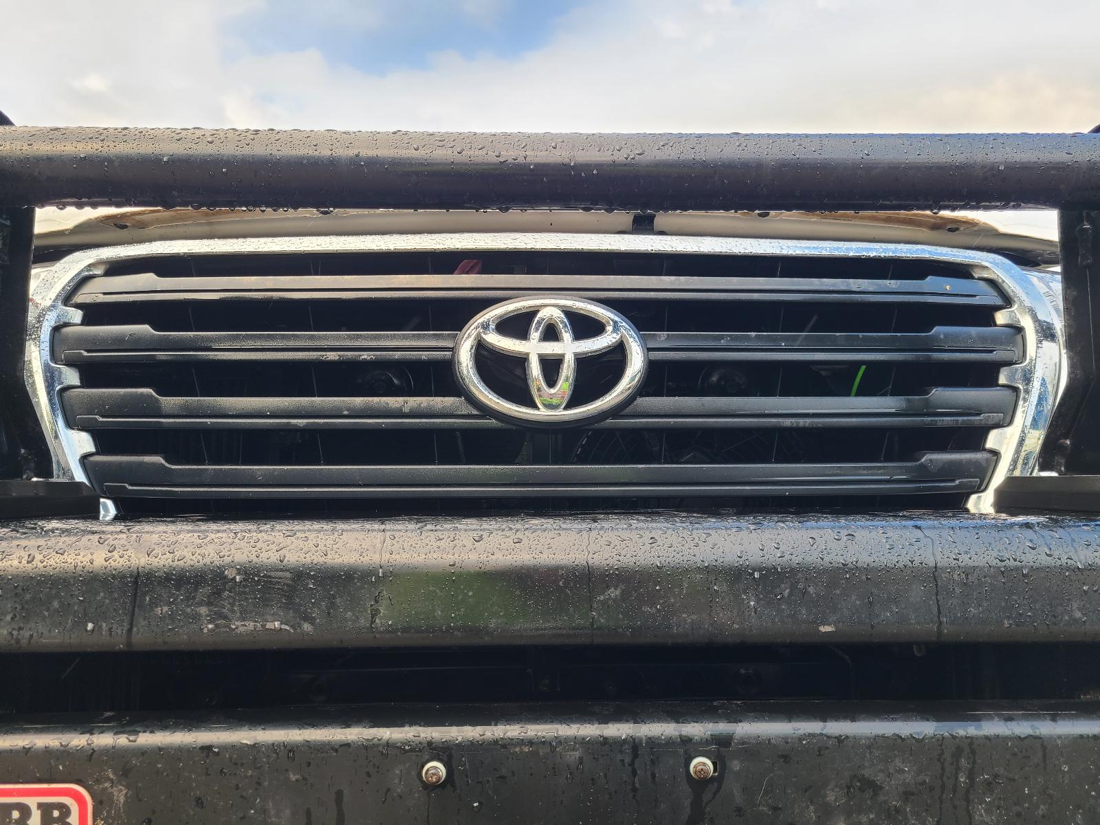 View Toyota Landcruiser 2015 4 Door Station Wagon