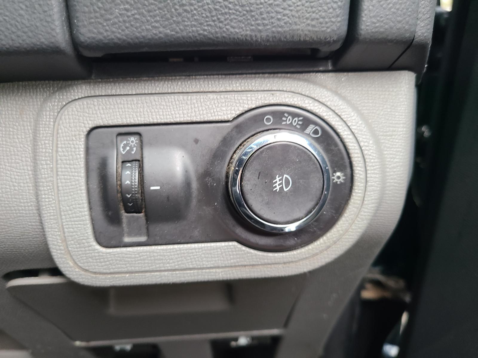View Holden Colorado 2015  