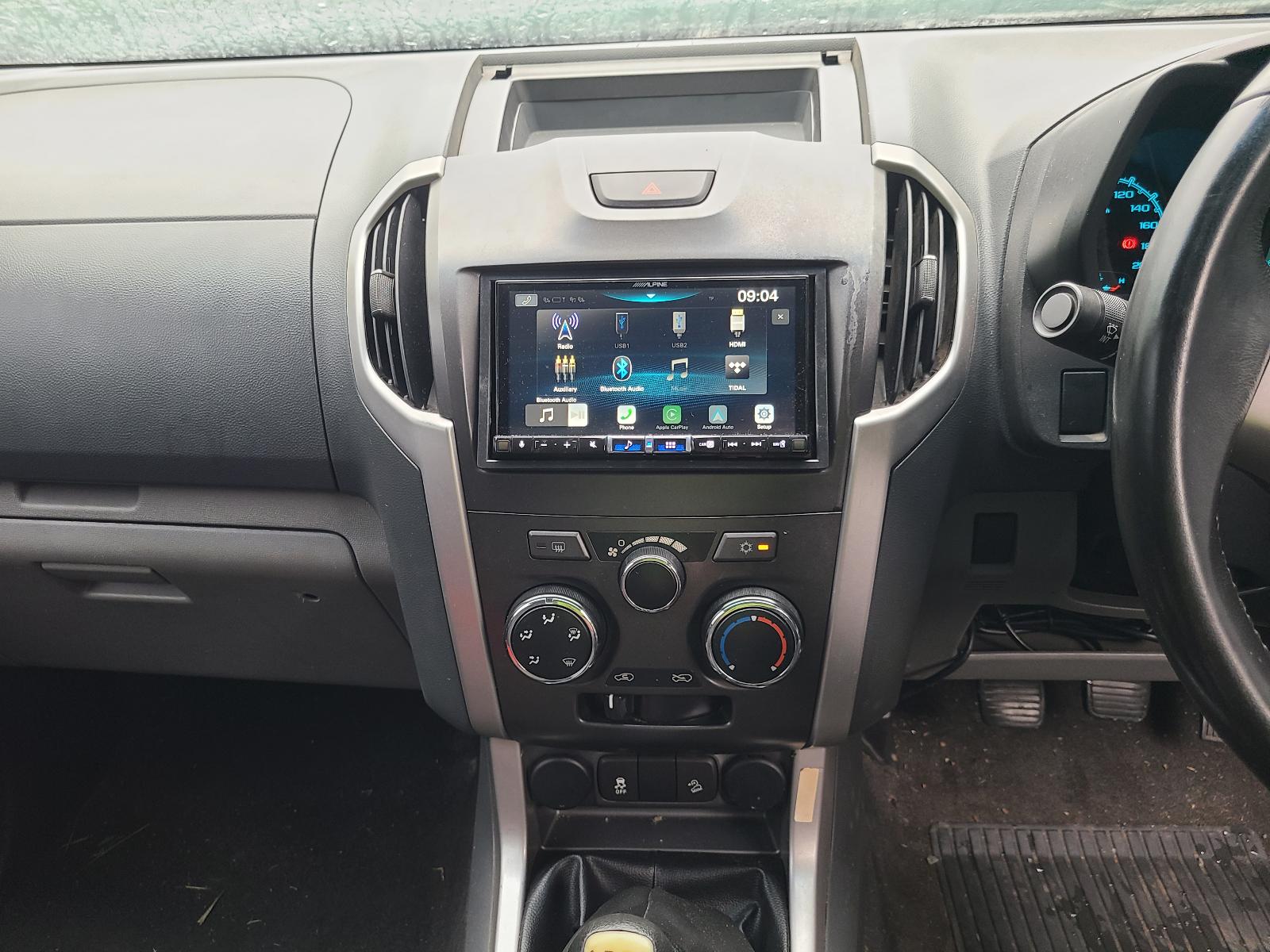 View Holden Colorado 2015  