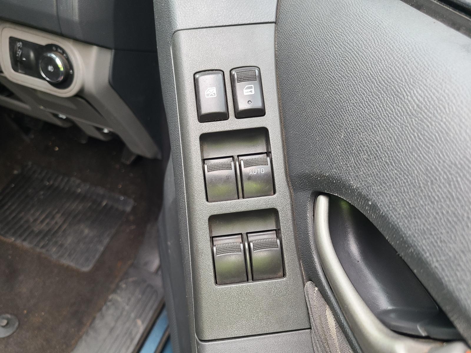 View Holden Colorado 2015  