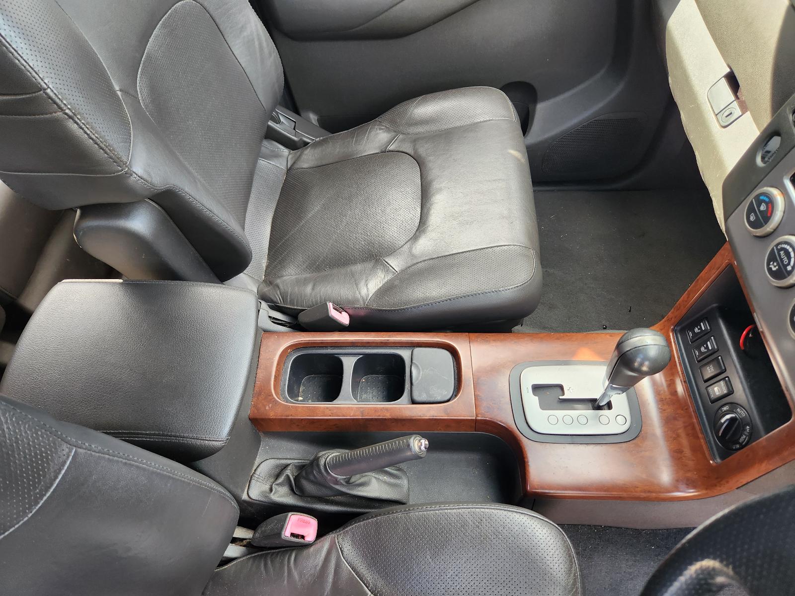View Nissan Pathfinder 2007 4 Door Station Wagon